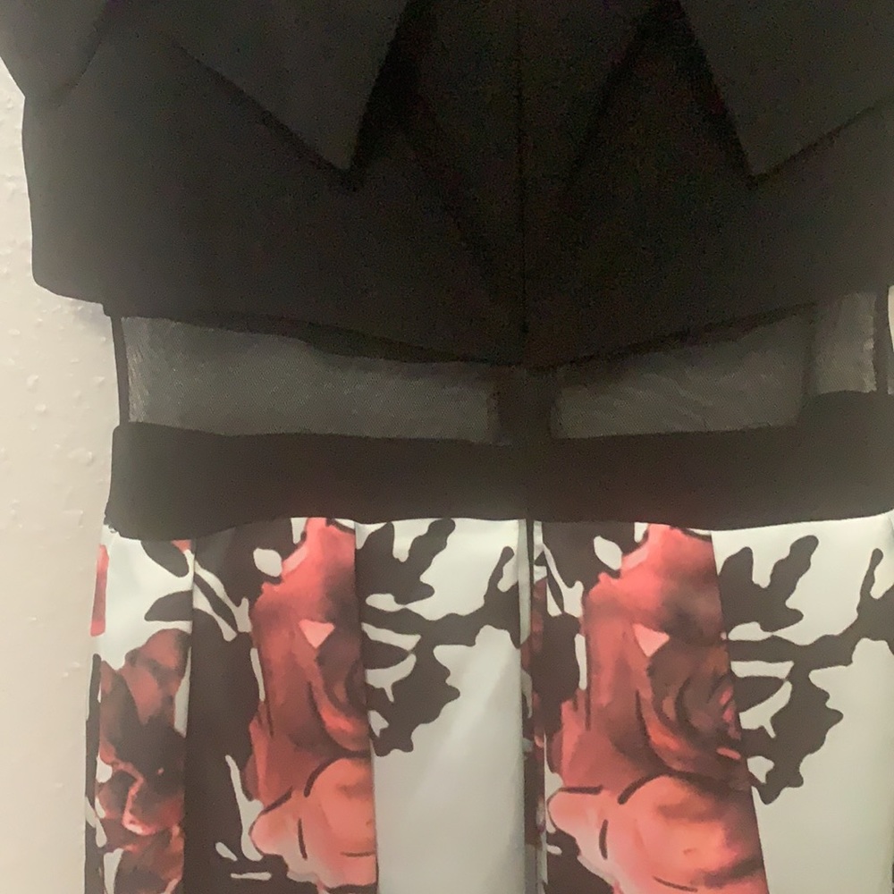 Prom dress - Picture 3 of 5